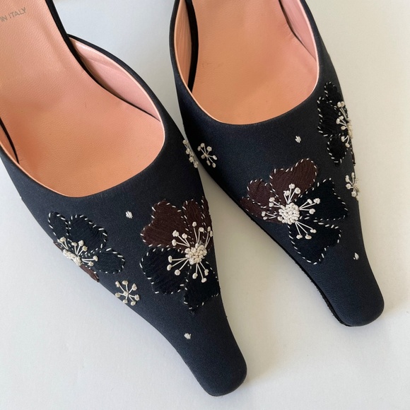 Vintage Prada Navy Slingback Heels Flower Design IT 39.5 - Picture 5 of 11